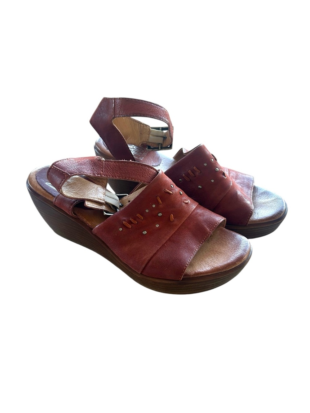 Miz mooz 39 striking wedge open toe ankle strap heel studded leather sandal